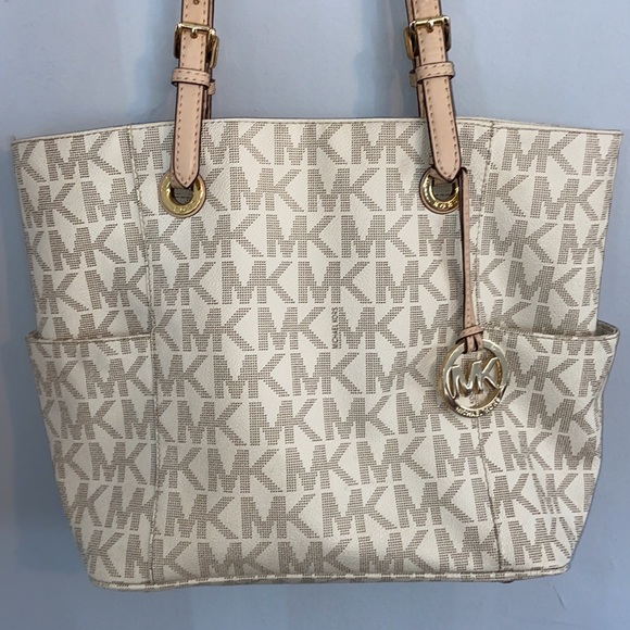 Michael Kors MK Large Tote Bag - Picture 2 of 14